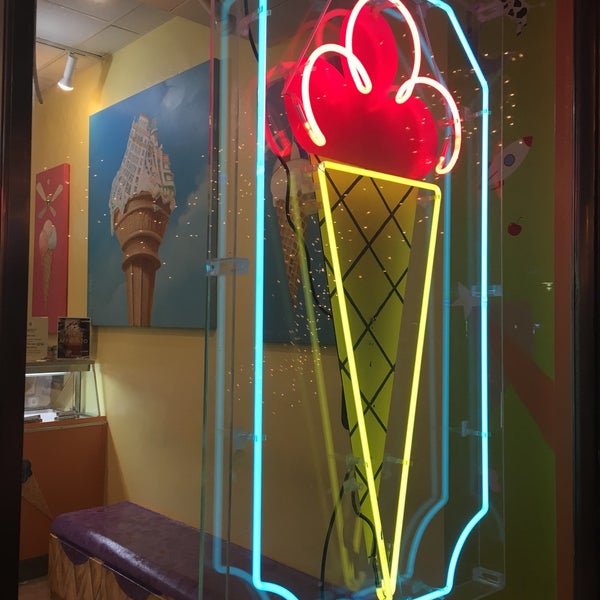 Photo taken at The Frieze Ice Cream Factory by Melina B. on 3/2/2019