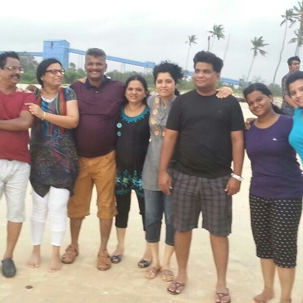 Das Foto wurde bei Panambur Beach von Ankita R. am 6/25/2013 aufgenommen