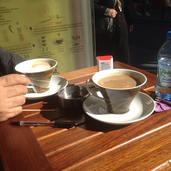 Foto tirada no(a) Coffeeway por Ilknur D. em 11/5/2014