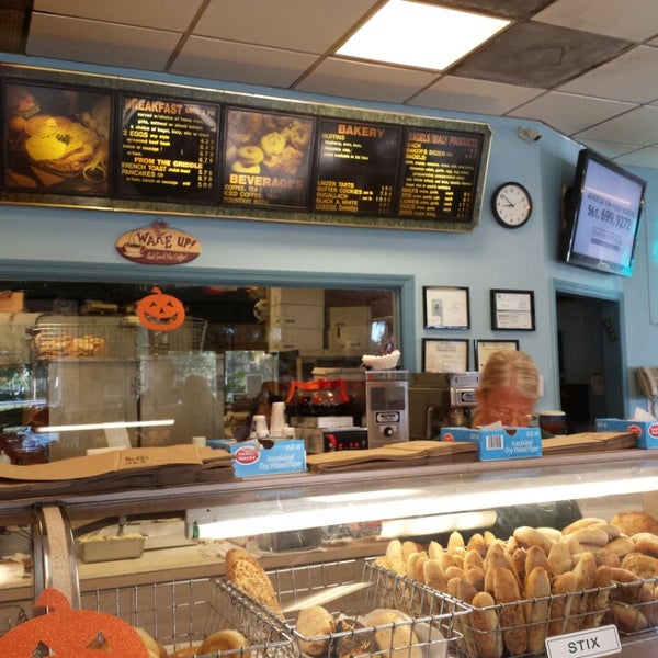 Bagels & Bagel Shop in Boynton Beach
