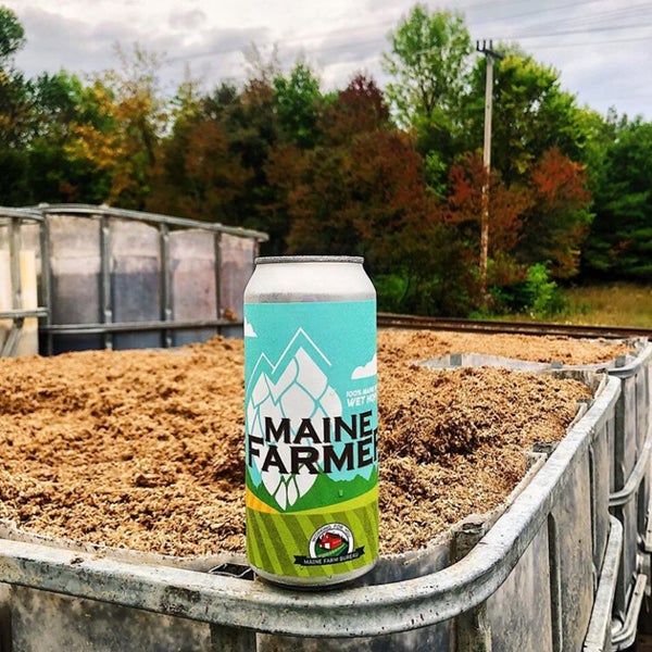 รูปภาพถ่ายที่ Maine Beer Cafe โดย David D. เมื่อ 10/25/2019
