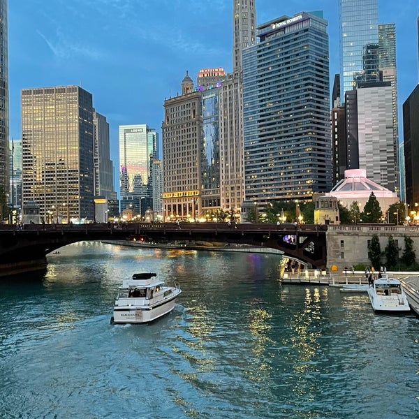 Foto tirada no(a) City of Chicago por Ron 🦦 em 8/8/2023