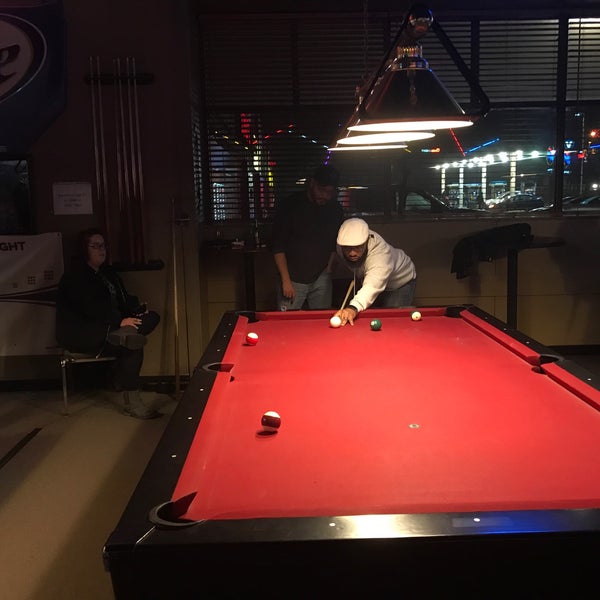 Rob's Billiards And Sports Bar 13930 Trinity Blvd