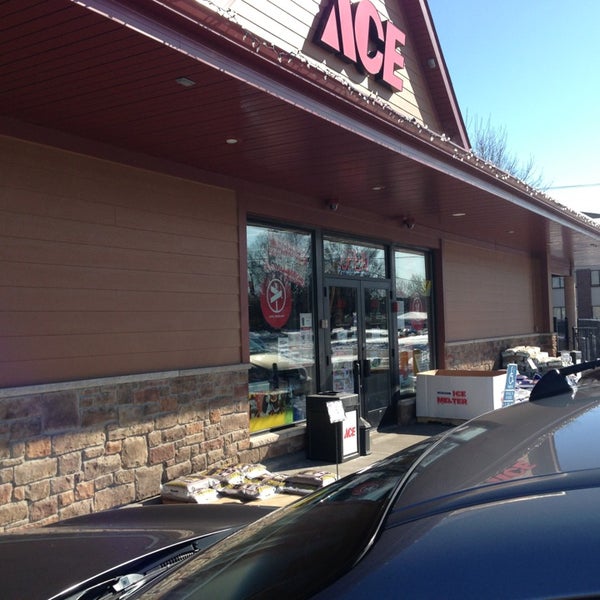 Surburban Ace Hardware Roseville, MN