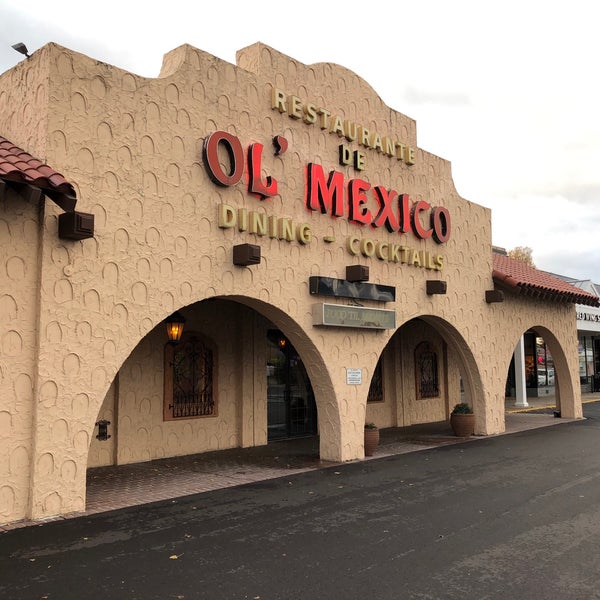 Photo taken at Ol&#39; Mexico Restaurante &amp; Cantina by John I. on 10/21/2017
