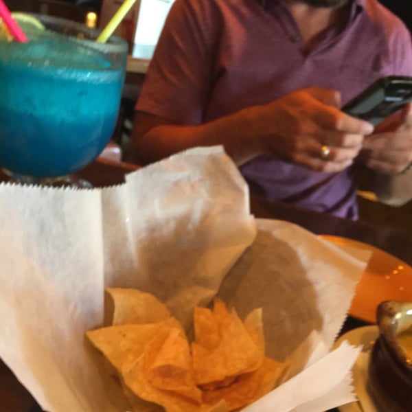 Снимок сделан в Ol&#39; Mexico Restaurante &amp; Cantina пользователем John I. 7/28/2017