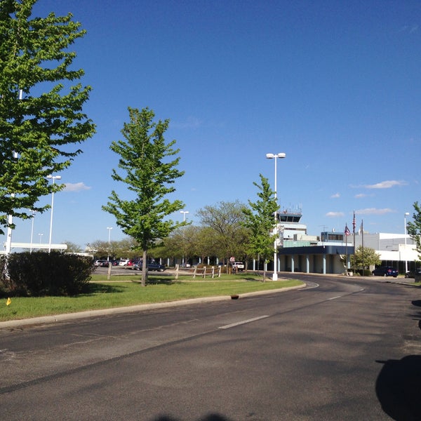 Toledo Express Airport (TOL) 36 tavsiye