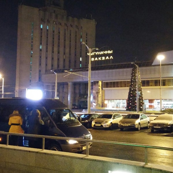 Foto tirada no(a) Чыгуначны вакзал / Minsk Railway Station por Evgeniy A. em 11/21/2014