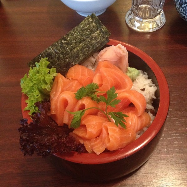 Foto tirada no(a) Sushi Sei por Ádám K. em 10/31/2014