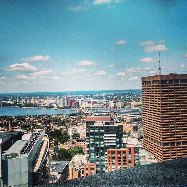 7/29/2014 tarihinde Marcus J.ziyaretçi tarafından Downtown Harvard Club of Boston'de çekilen fotoğraf