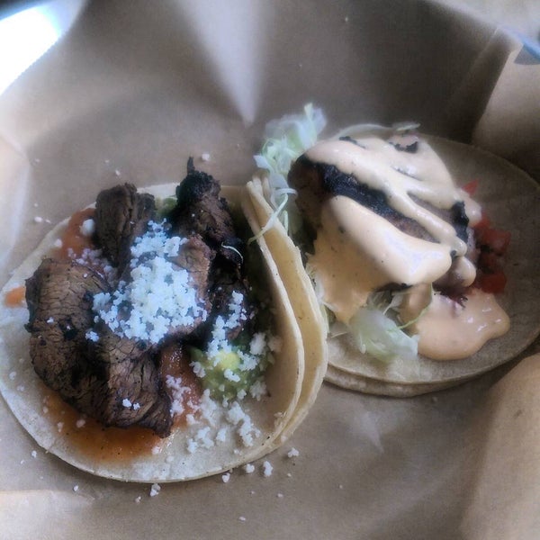 Foto diambil di Dorado Tacos &amp; Cemitas oleh Marcus J. pada 7/19/2015
