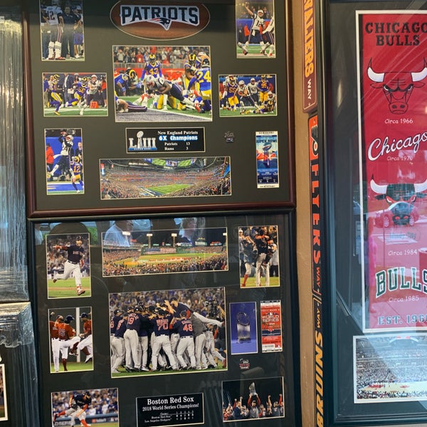 The Stadium Gallery St. Armands 372 Saint Armands Cir