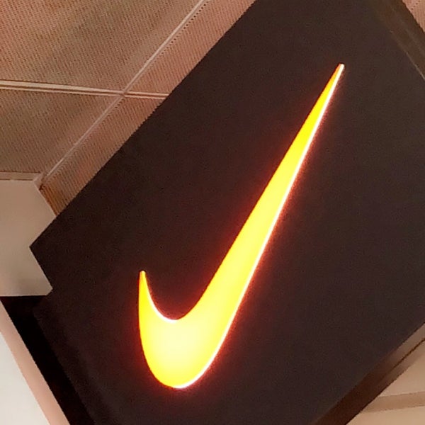 vente privee nike factory