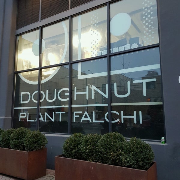 1/11/2020 tarihinde Jinniziyaretçi tarafından Doughnut Plant'de çekilen fotoğraf
