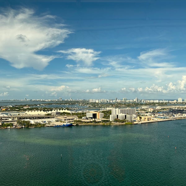 Foto tirada no(a) InterContinental Miami por Jane S. em 7/21/2022