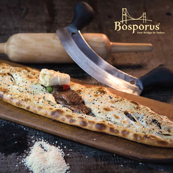 Our Kapali Doner is as delicious as it looks Make sure to try it @thebosporus كبالي دونر من بسبورس لذيذ كما هو في الصورة.. لا تنسوا تجربته، فقط في مطعم بوسبورس