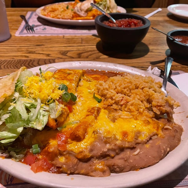 Top Shelf Mexican Food & Cantina North Mountain 21 tips from 770