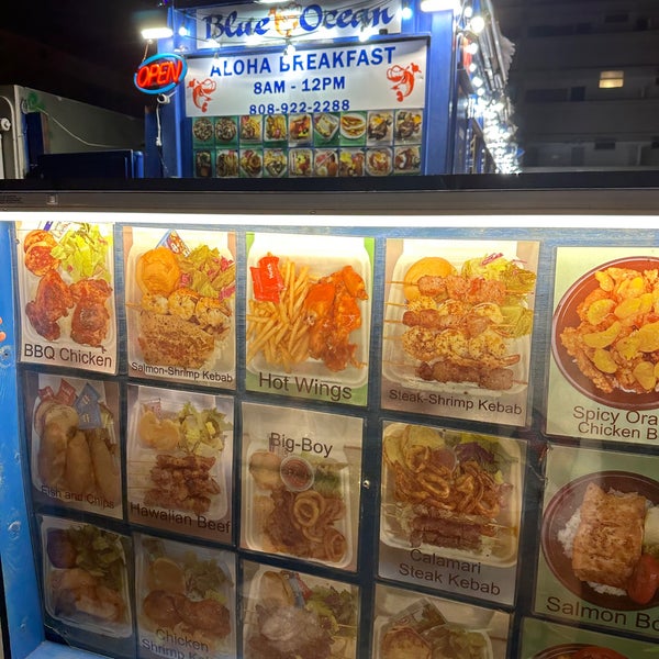 Blue Ocean Seafood & Steak Food Truck in Waikiki