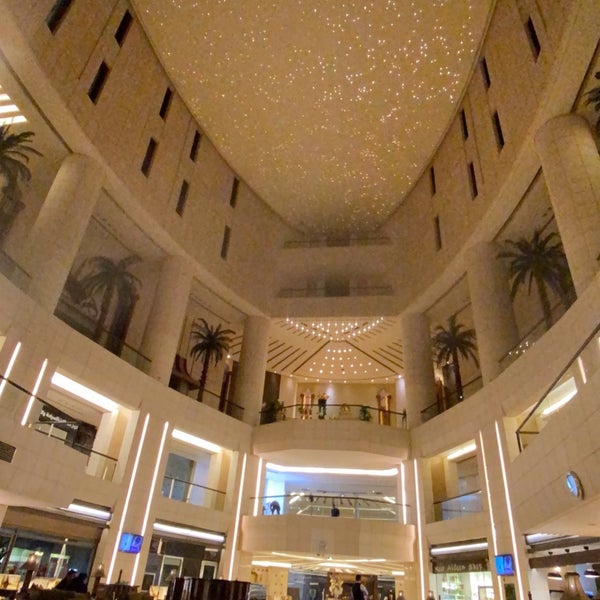 4/30/2023 tarihinde Omran A.ziyaretçi tarafından Le Royal Hotels and Resorts'de çekilen fotoğraf