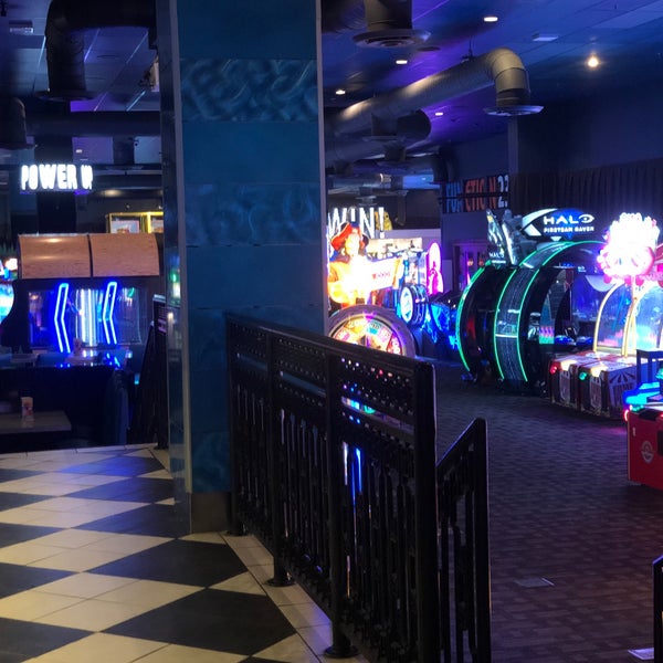 10/4/2021にMichael D.がDave &amp; Buster&#39;sで撮った写真