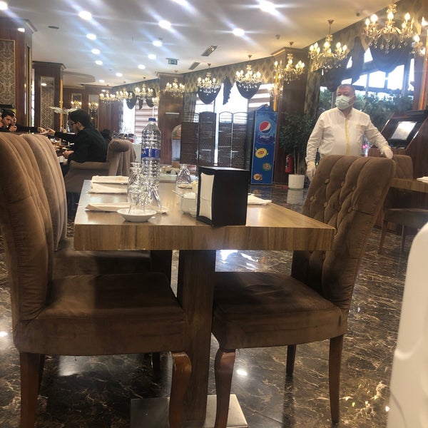 11/25/2021 tarihinde Cihan K.ziyaretçi tarafından Saraylı Restoran'de çekilen fotoğraf