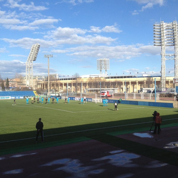 Photo taken at Малая спортивная арена «Петровский» by Ivan S. on 4/20/2013