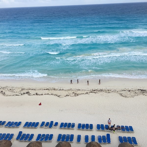 Photo taken at CasaMagna Marriott Cancun Resort by Lorraine L. on 3/30/2017