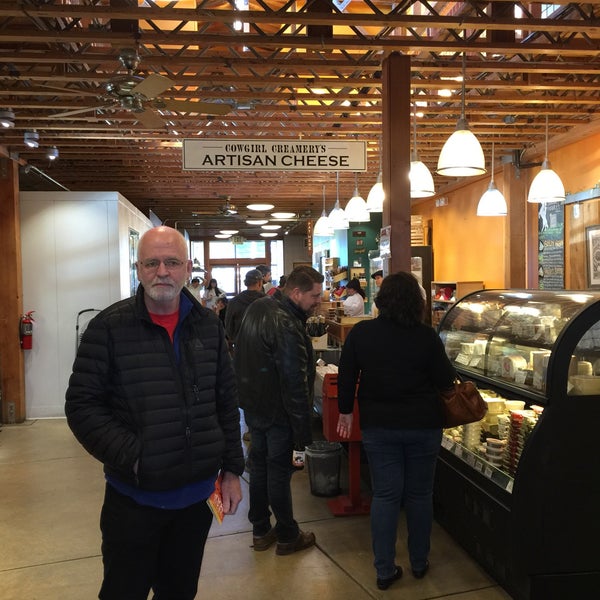 Photo taken at Cowgirl Creamery at Pt Reyes Station by Kay B. on 1/12/2018