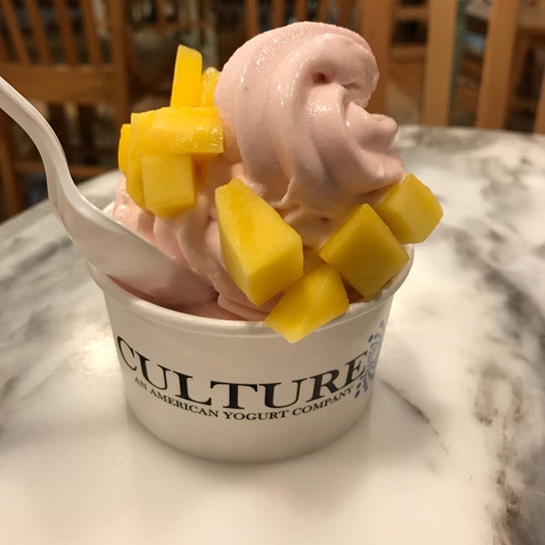 Das Foto wurde bei Culture: An American Yogurt Company von Peggy am 1/20/2018 aufgenommen