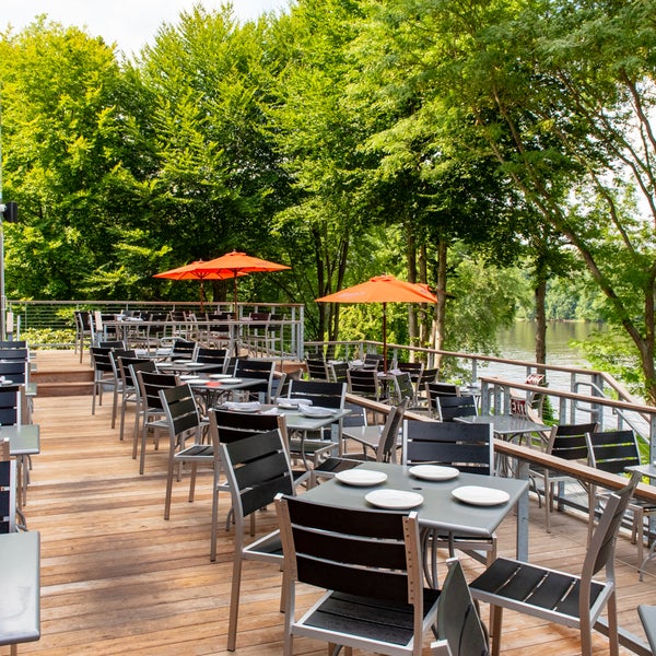 Photo taken at River: A Waterfront Restaurant &amp; Bar by River: A Waterfront Restaurant &amp; Bar on 8/30/2018