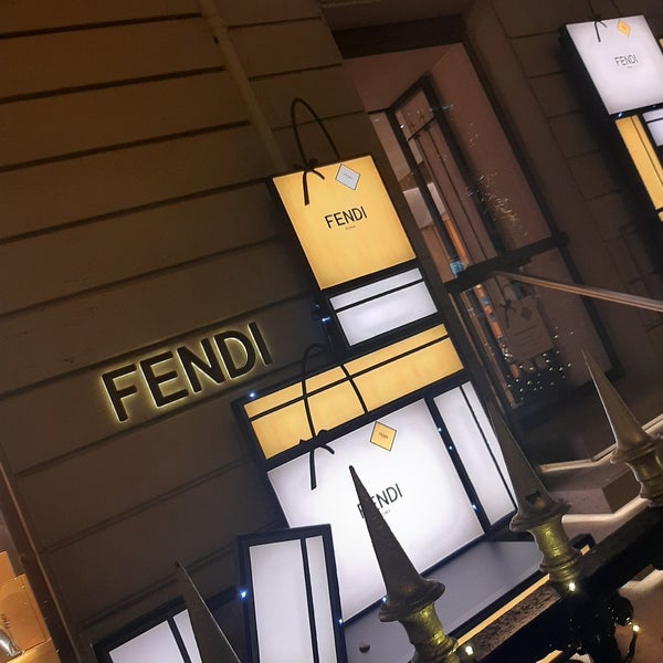 fendi champs elysees