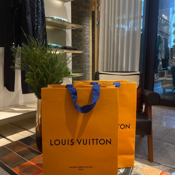 Louis Vuitton Emaar Store in Istanbul, Turkey