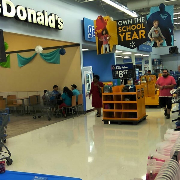 Walmart Big Box Store in Federal Way