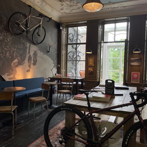 Photos at Lola Bikes and Coffee Centrum Noordeinde 91