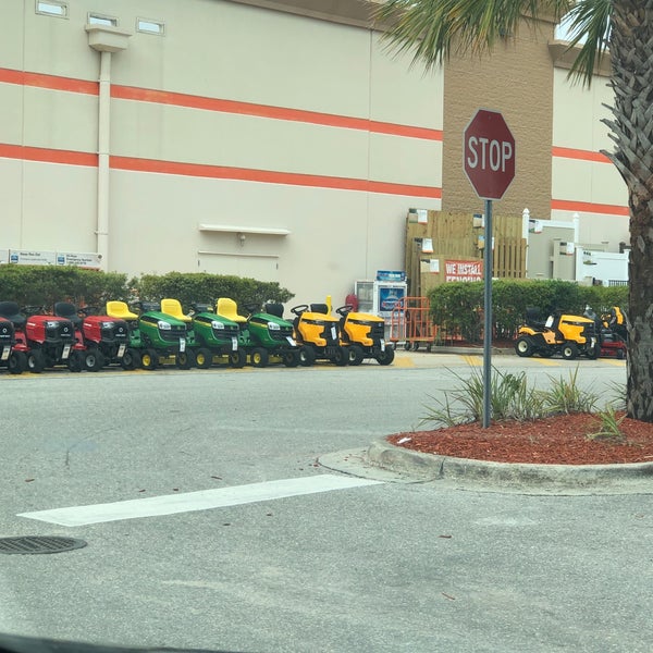 The Home Depot New Port Richey'de Hırdavat Mağazası'da fotoğraflar