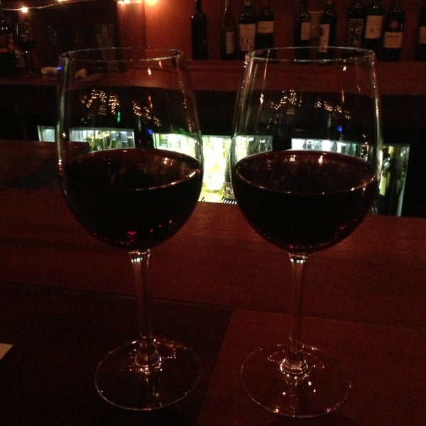 5/16/2013에 Kara P.님이 Dell&#39;uva Wine Bar &amp; Cafe에서 찍은 사진
