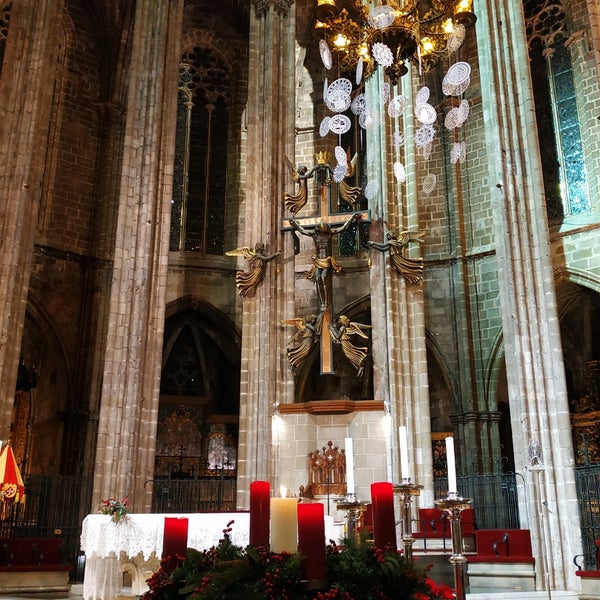 Das Foto wurde bei Kathedrale des Hl. Kreuzes und St. Eulalia von Artem N. am 12/25/2023 aufgenommen