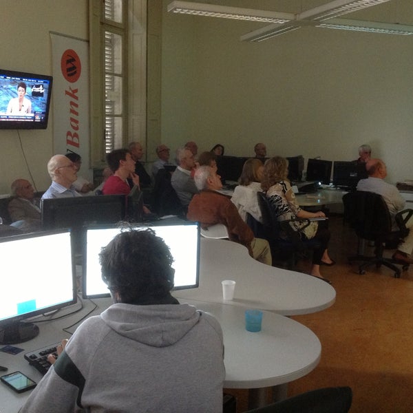 Салин капли в нос для новорожденных. Салина трейд логотип. Соль салина поваренная пищевая каменная помол 1. Салина трейд соль. Соль салина поваренная пищевая каменная помол 1.