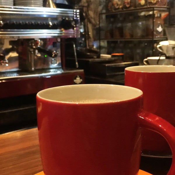 Foto tomada en Sewky&#39;s Coffees  por Şüheda C. el 11/26/2019
