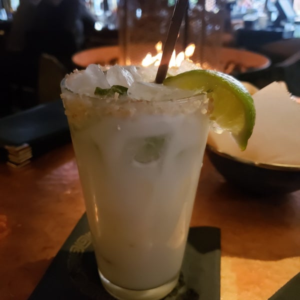 Foto diambil di Moctezuma&#39;s Mexican Restaurant &amp; Tequila Bar oleh Hans A. pada 3/25/2019