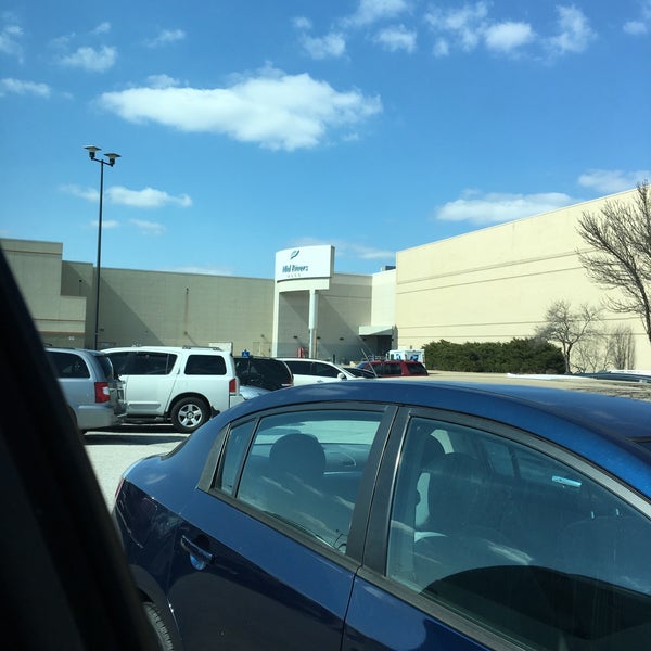 Photo taken at Mid Rivers Mall by Karen S. on 3/21/2018