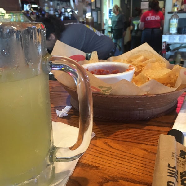 Photo taken at Chili&#39;s Grill &amp; Bar by Karen S. on 11/16/2019