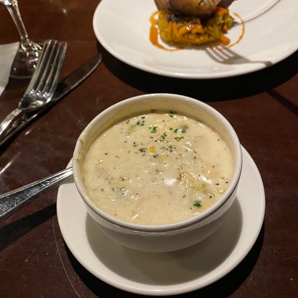 Photos at Annie Gunn's Restaurant - 16806 Chesterfield Airport Rd