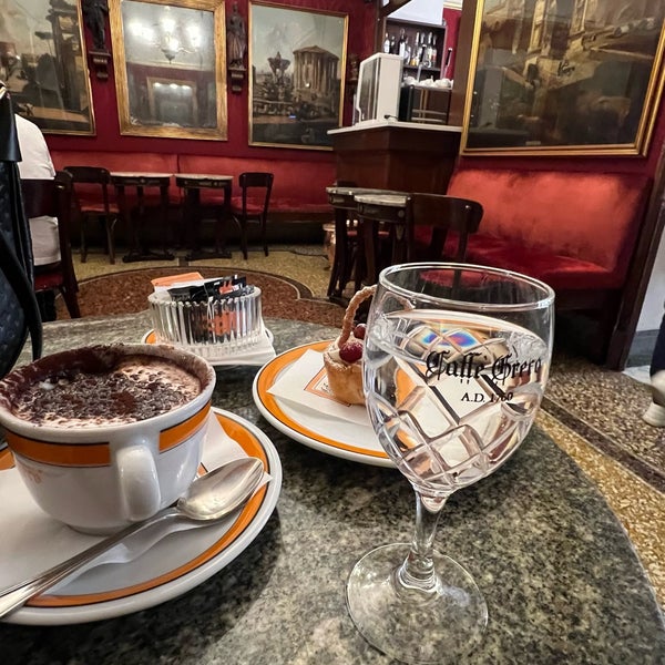 4/27/2024にMeMeがAntico Caffè Grecoで撮った写真