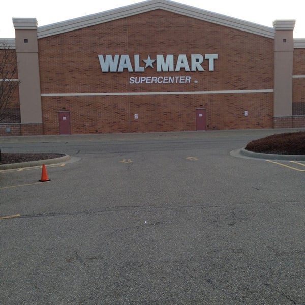 Photos at Walmart Supercenter Big Box Store in Streetsboro