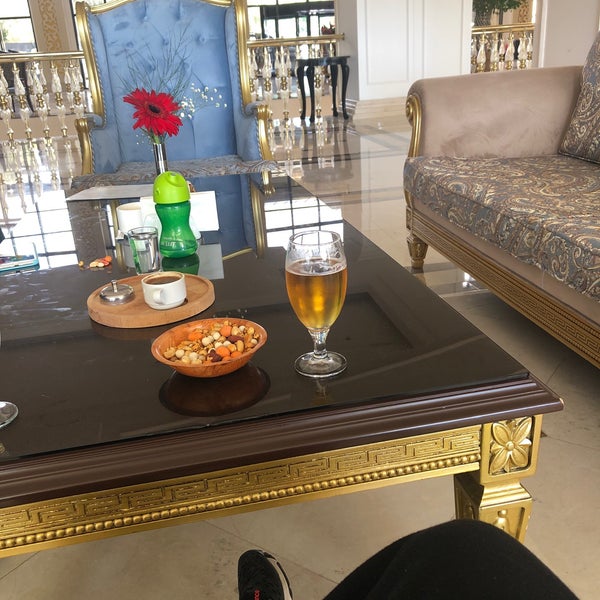 Foto diambil di Amara Luxury Resort &amp; Villas oleh Uygar pada 4/21/2023