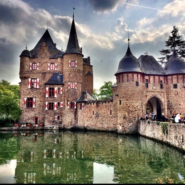 Photos At Burg Satzvey Castle