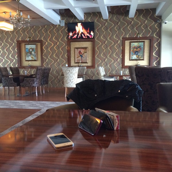 Photo taken at Gemini Cafe &amp; Restaurant by Ebru D. on 1/30/2015