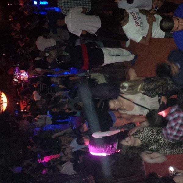 Rehab Bar & Lounge 4 tips