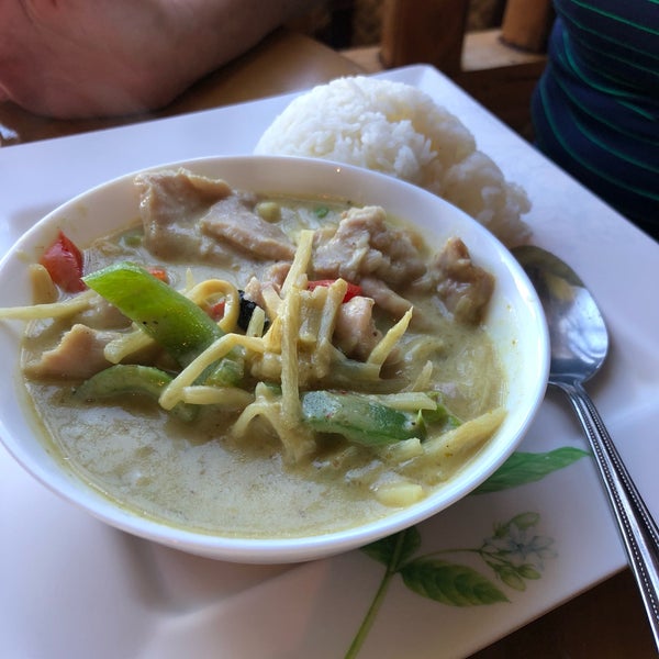 11/8/2018 tarihinde Marcel P.ziyaretçi tarafından NaraDeva Thai Restaurant'de çekilen fotoğraf